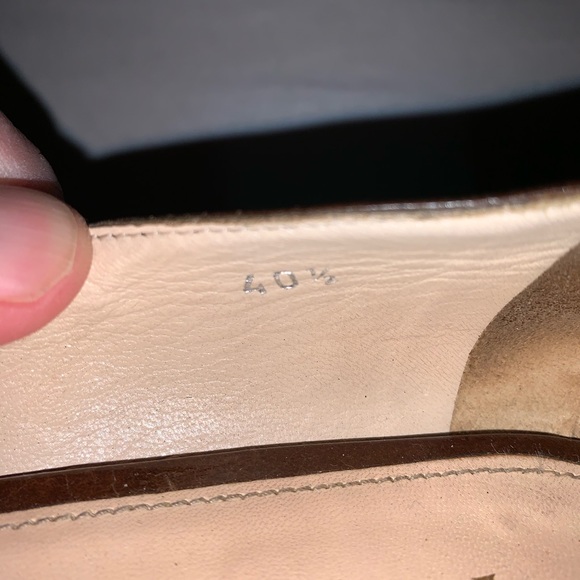 PRADA size 40.5 brown calfskin pumps w/buckle - Picture 2 of 13